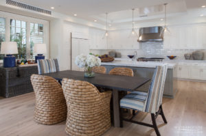 Peninsula Point kitchen